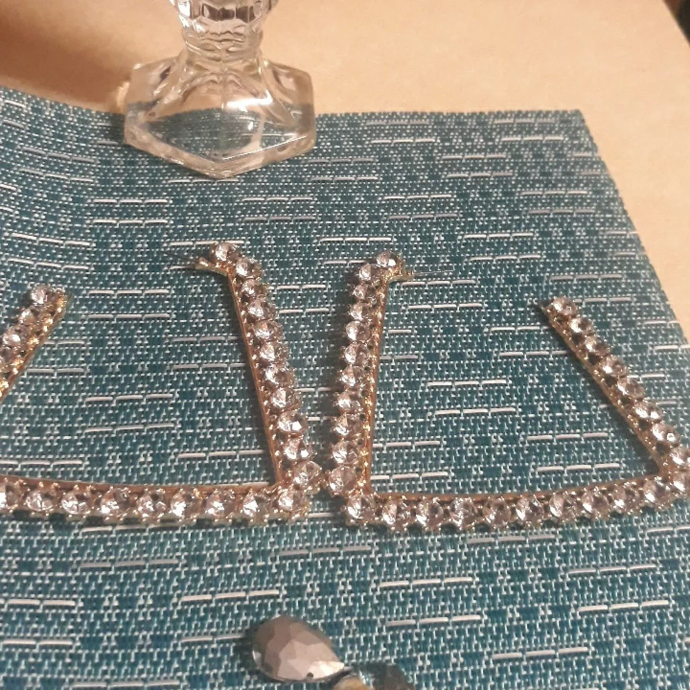 Earring - Picture 2 of 5